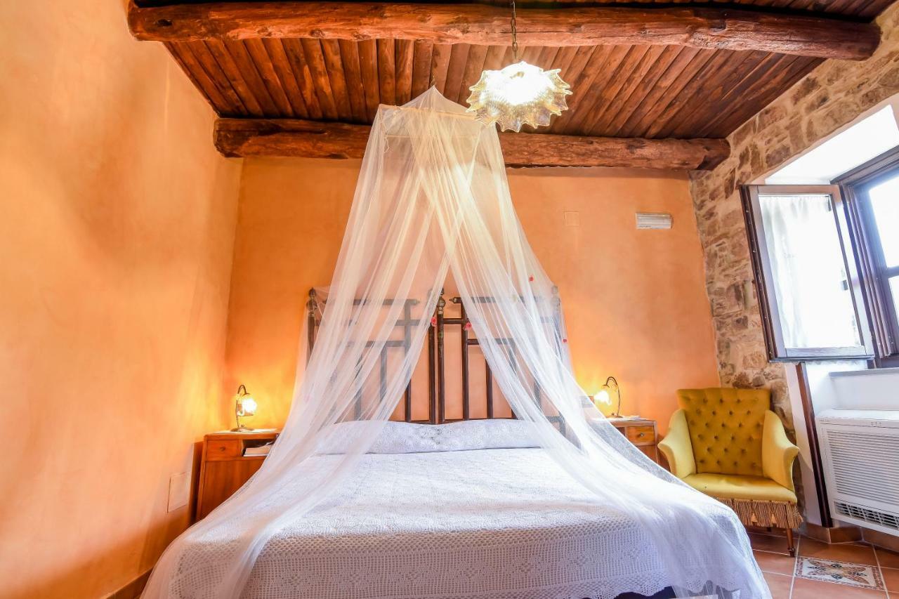 Casale San Martino Bed & Breakfast Laureana Cilento Ngoại thất bức ảnh